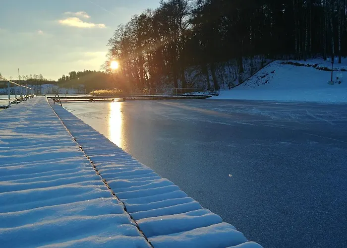 Ośrodek Wypoczynkowy Gwarek Mazury Ośrodek wypoczynkowy Giżycko