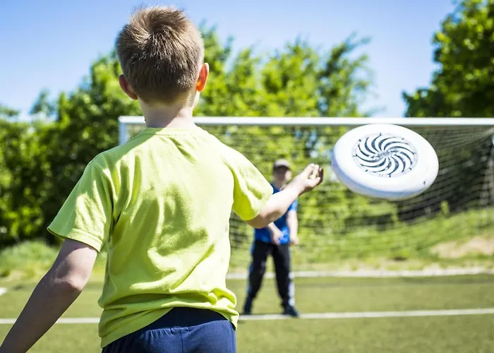 Ośrodek Wypoczynkowy Gwarek Mazury Ośrodek wypoczynkowy *